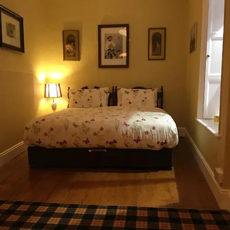Red Setter Townhouse Bed & Breakfast Guest house